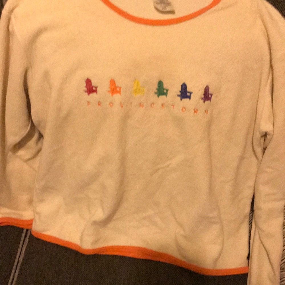 Sweatshirt